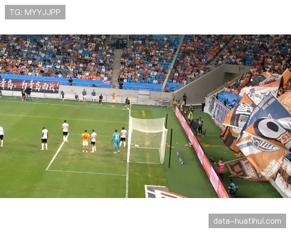 青岛海牛定位球战术解析 萨里奇角球助攻助力胜利