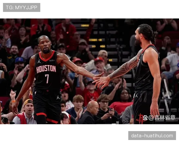 热火防守效率联盟第四：团队性对阵火箭单打体系成看点